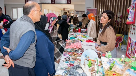 “Sevgi ve Dayanışmayla Yeni Bir Yıla Merhaba” Sergisi
